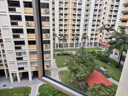Blk 737 Tampines Green Vale (Tampines), HDB Executive #507086431
